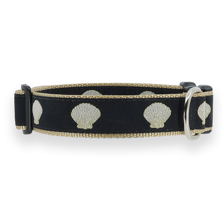 Black Scallop Shell